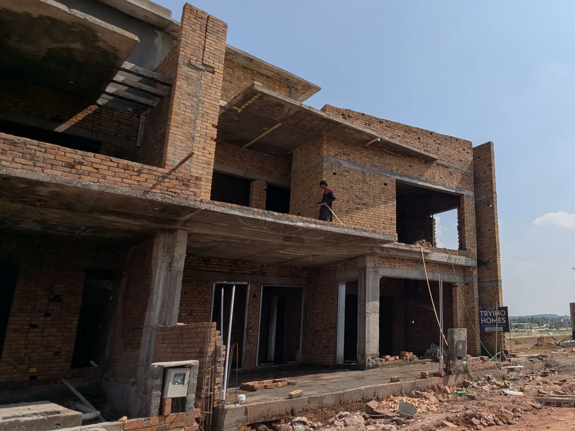 Ongoing Grey Structure construction by Tryino Homes in Parkview City, Plot C-74 — photo 6